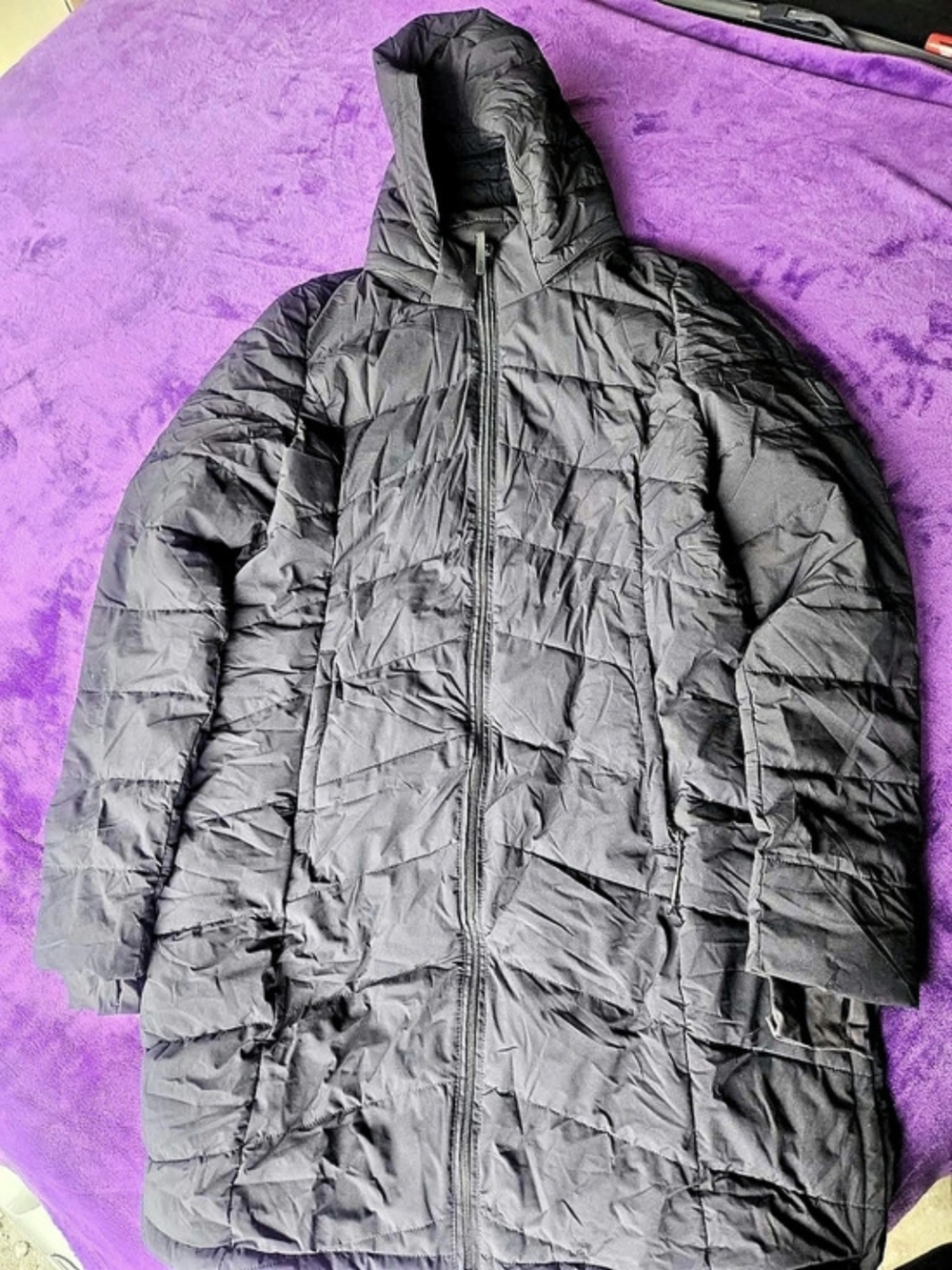 LOLE Packable Hooded Puffer in Black Size Small